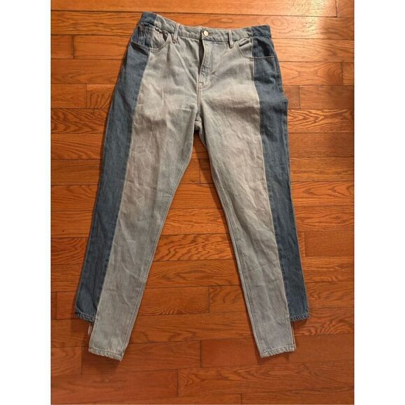 Good American Jeans - Picture 1 of 4